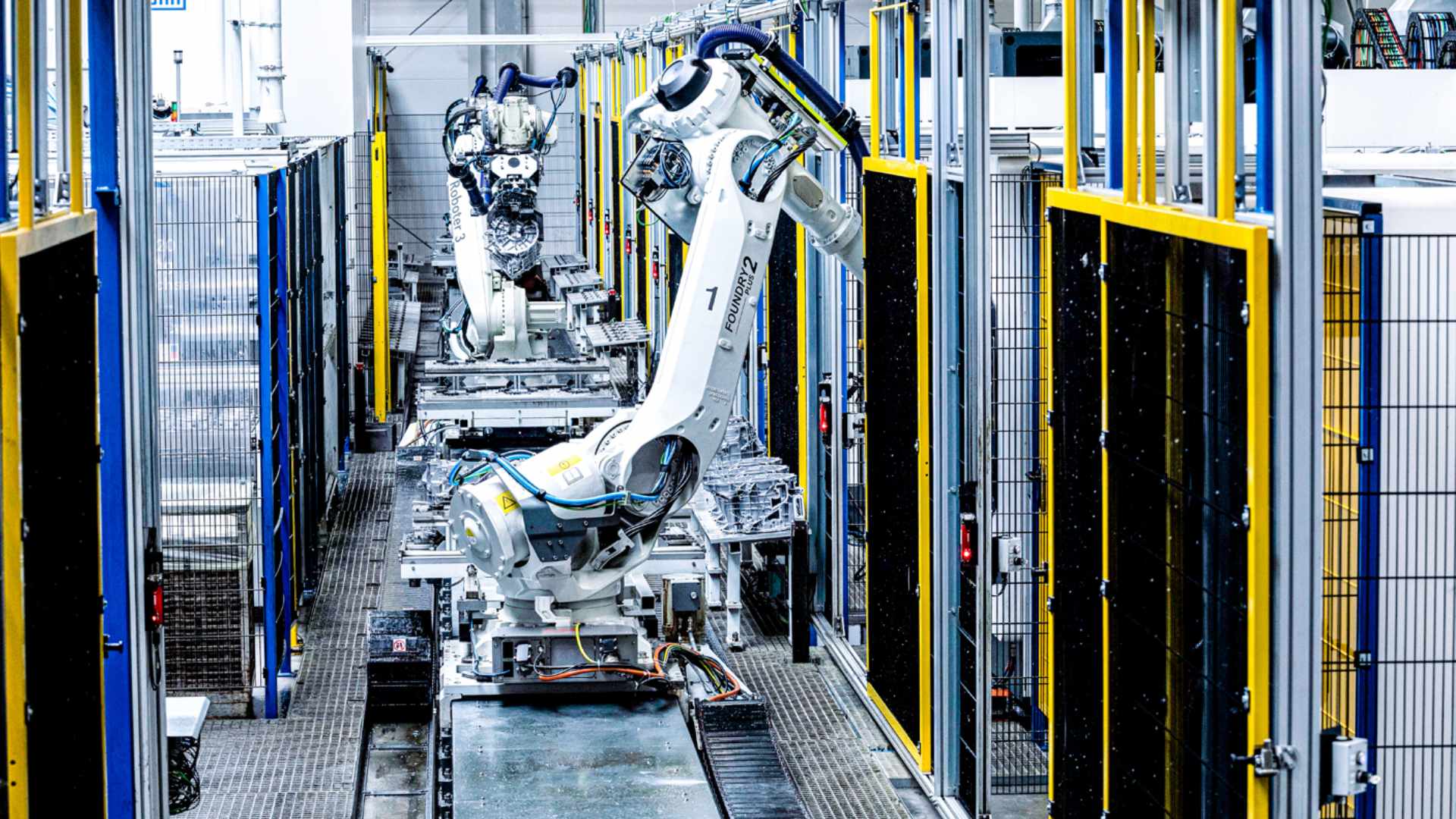 Ein IRB 6700 Roboter von ABB Robotics.