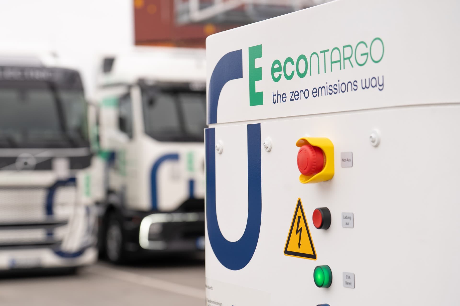 Ladestation von Deutschlands größtem privates E-Lkw-Ladenetz Contargo mit ABB OPTIMAX