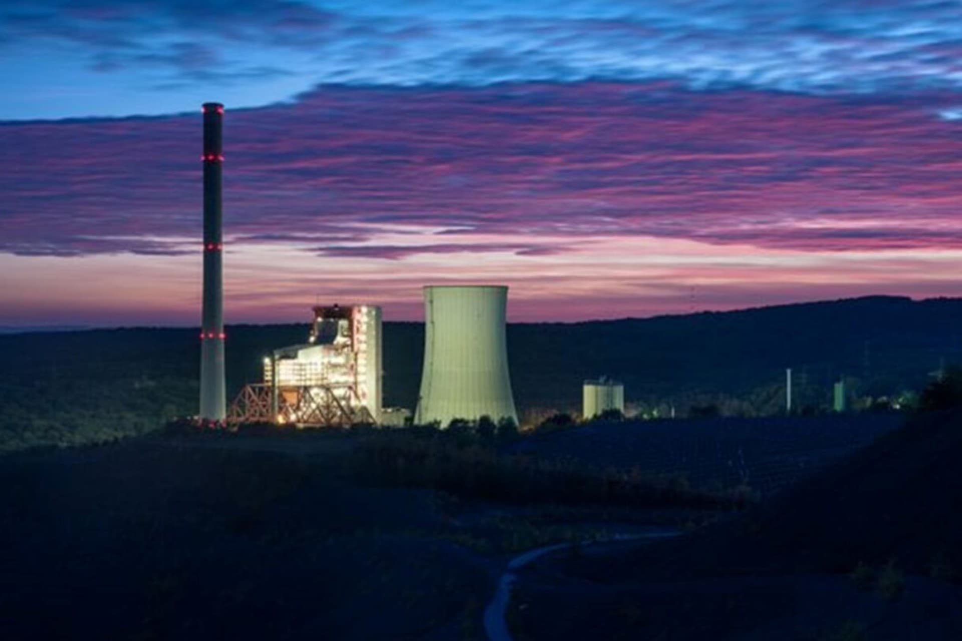 Eine Aufnahme des Kraftwerks Weiher, dessen Leitwarte in Block 3 von ABB renoviert und mit einem neuen Leitsystem ausgestattet wurde.