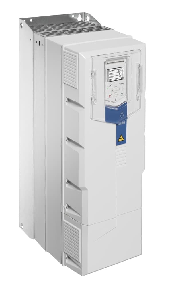 Der Frequenzumrichter ACQ580 von ABB.
