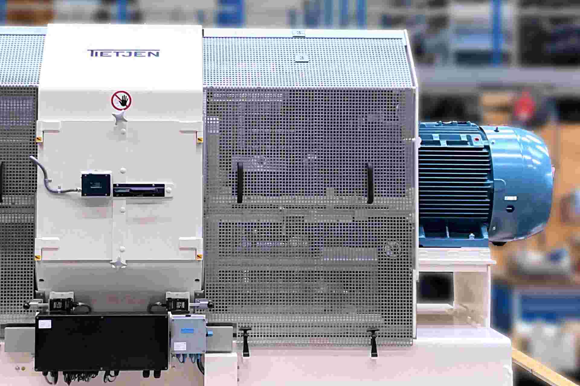 ABB_Bild 2_GDX 12 Motor Werkstatt_Header
