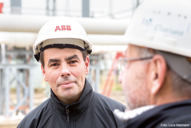 Thomas Waldhofer betreut bei ABB als Key Account Manager den Kunden TenneT.